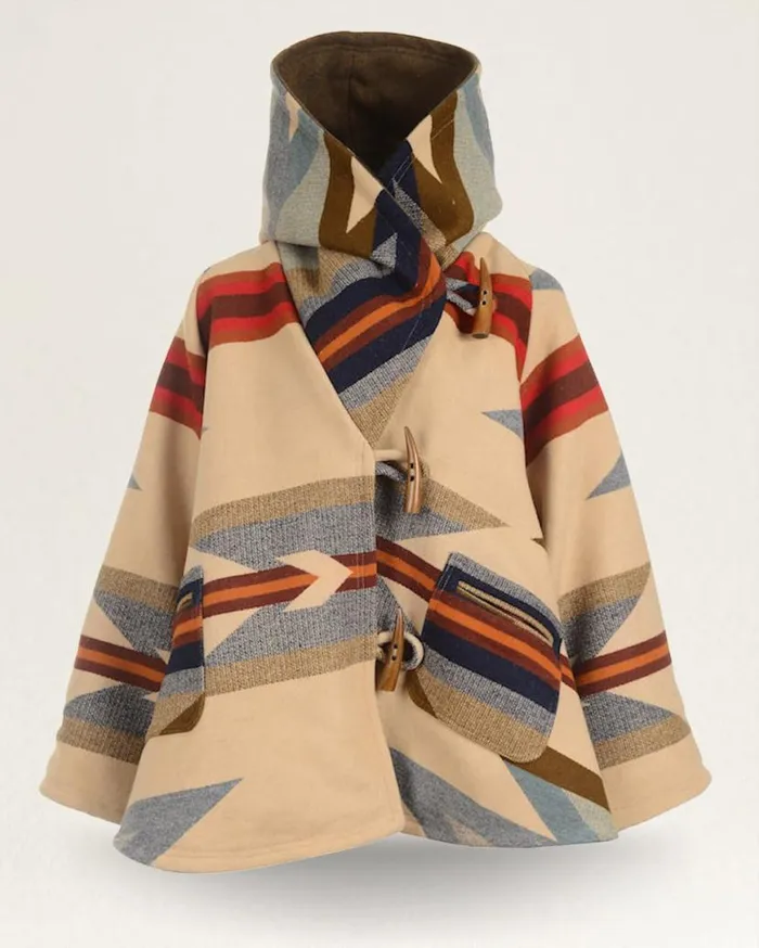 Women LINDSEY THORNBURG X PENDLETON BLANKET CLOAK Tan Wyeth Trail Pendleton Jackets and Coats Women LINDSEY THORNBURG X PENDLETON BLANKET CLOAK Tan Wyeth Trail Pendleton Jackets and Coats