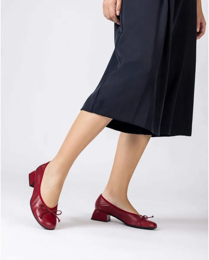 Women Red BELLA Ballet Flat Wonders Ballerinas