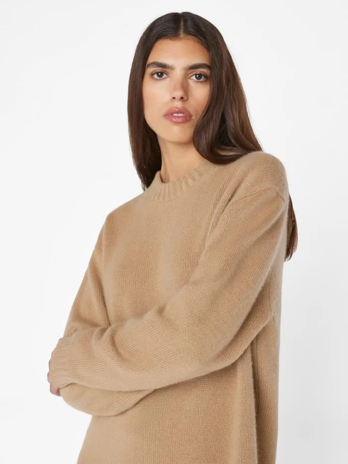 Women Sweaters FRAME Boyfriend Cashmere Crew 8212 Light Camel Women Sweaters FRAME Boyfriend Cashmere Crew 8212 Light Camel