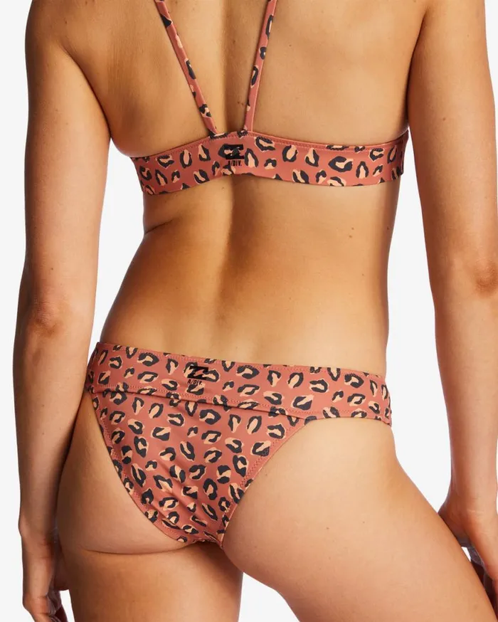 Womens ADiv Skimpy Bikini Bottoms Kiss The Earth Billabong Bikini Bottoms Womens ADiv Skimpy Bikini Bottoms Kiss The Earth Billabong Bikini Bottoms