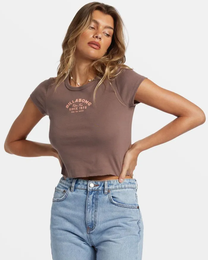 Womens Feelin Free TShirt Kona Billabong Tops
