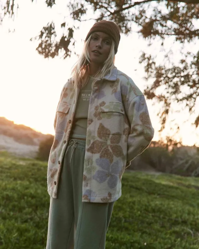 Womens Happy Camper Shacket Button Sweater Summer Rain Billabong Jackets