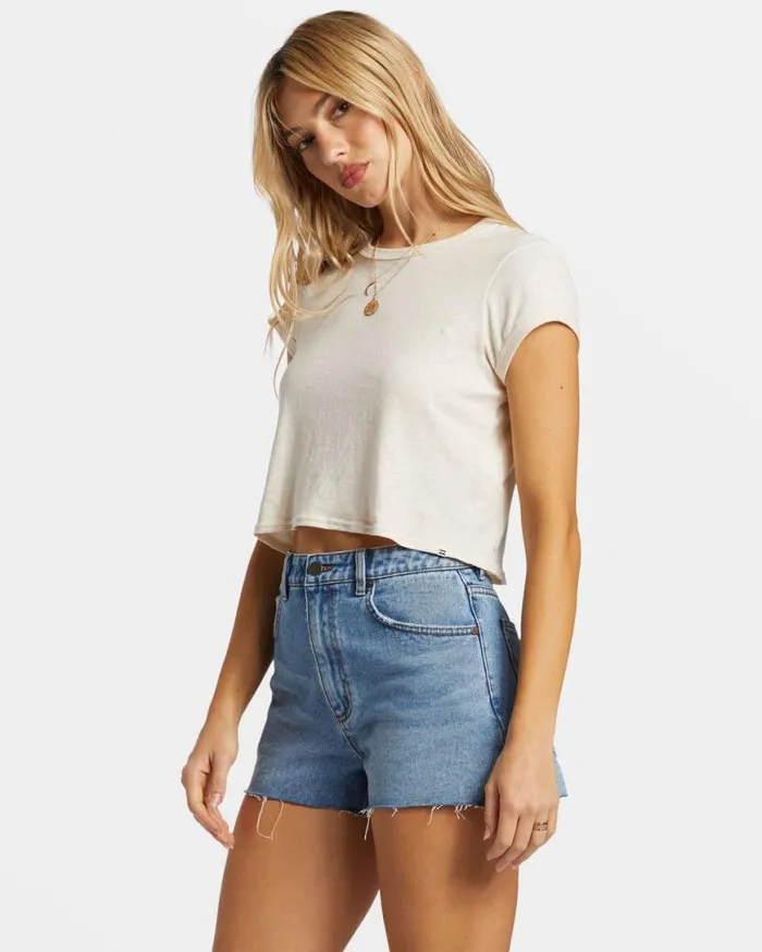 Womens High Tides Denim Shorts Medium Surf Spray Billabong Shorts Womens High Tides Denim Shorts Medium Surf Spray Billabong Shorts