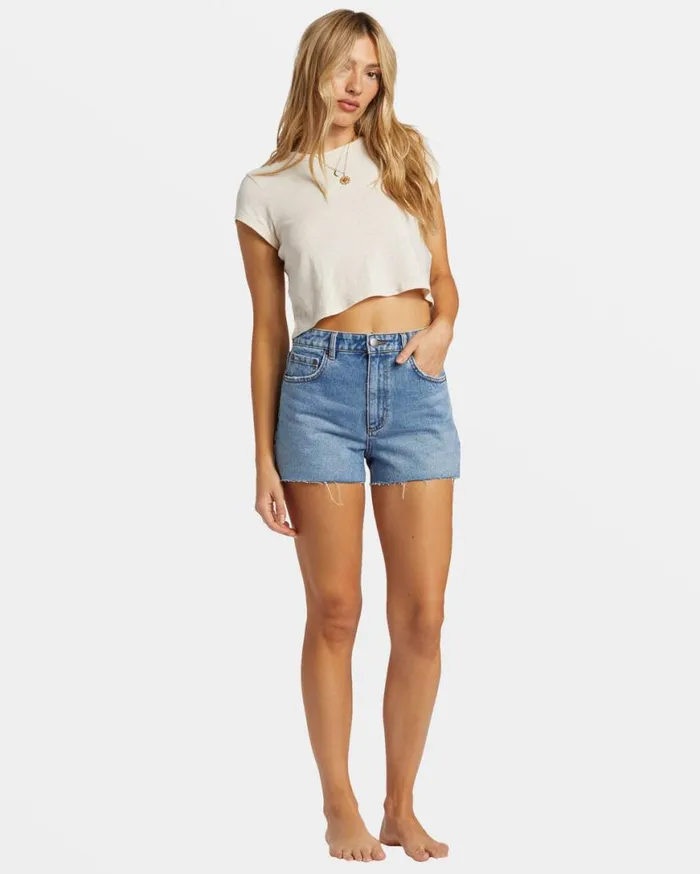 Womens High Tides Denim Shorts Medium Surf Spray Billabong Shorts Womens High Tides Denim Shorts Medium Surf Spray Billabong Shorts