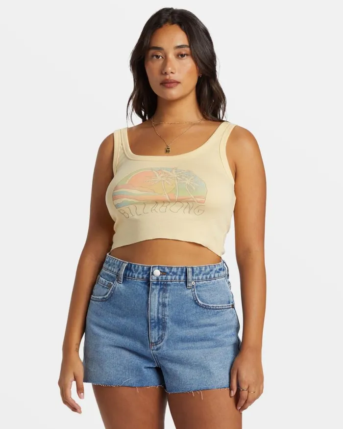 Womens High Tides Denim Shorts Medium Surf Spray Billabong Shorts Womens High Tides Denim Shorts Medium Surf Spray Billabong Shorts